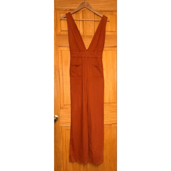 Dollhouse Pants - Dollhouse Rust Wide Leg Jumpsuit Deep V Utility Pockets Size 3